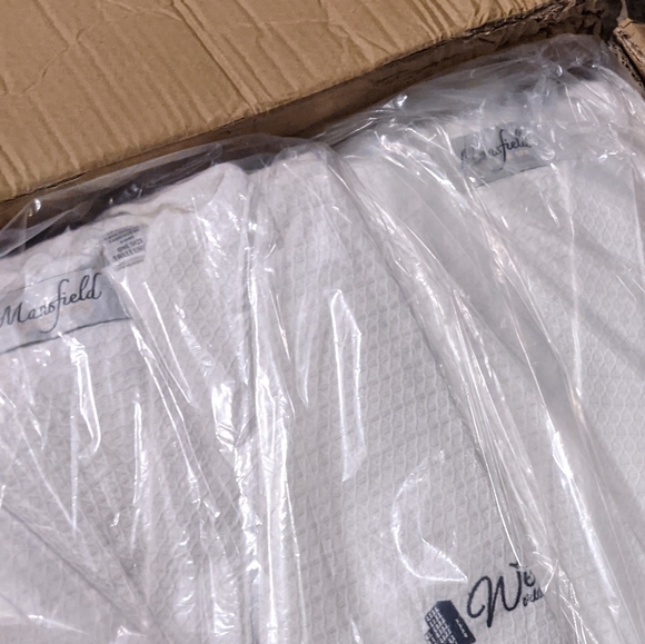 WWDS Robe - Picture 4 of 6